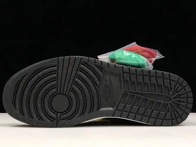 Kicktheory Air SoleFly High Black x Orange-Fir AV3905-038 Team Jordan Retro OG 1 0524